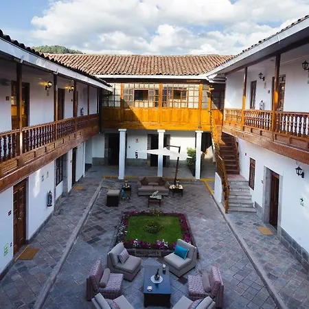 Sacha Centric Hotel